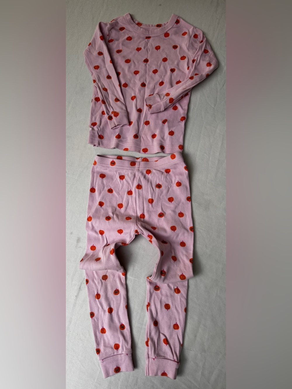 Gap kids Pink Pumpkin-Print Pajama Set size 3T
